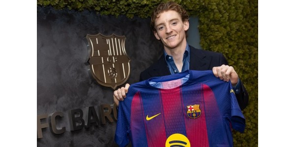 FC Barcelona geeft altijd prioriteit aan het talent van jonge spelers FC Barcelona geeft altijd prioriteit aan het talent van jonge spelers